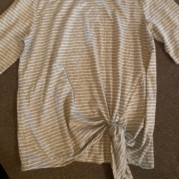 Banana Republic tops XS NWT - Picture 2 of 8